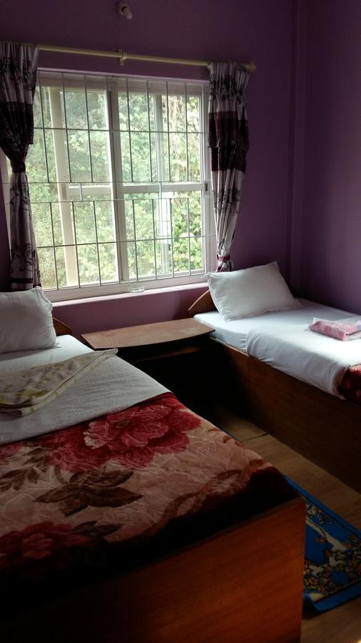 Hotel Bhadrakali Pokhara Inn Kültér fotó