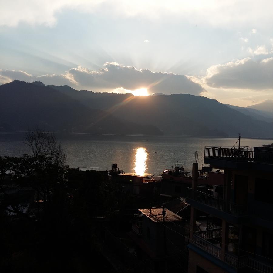 Hotel Bhadrakali Pokhara Inn Kültér fotó